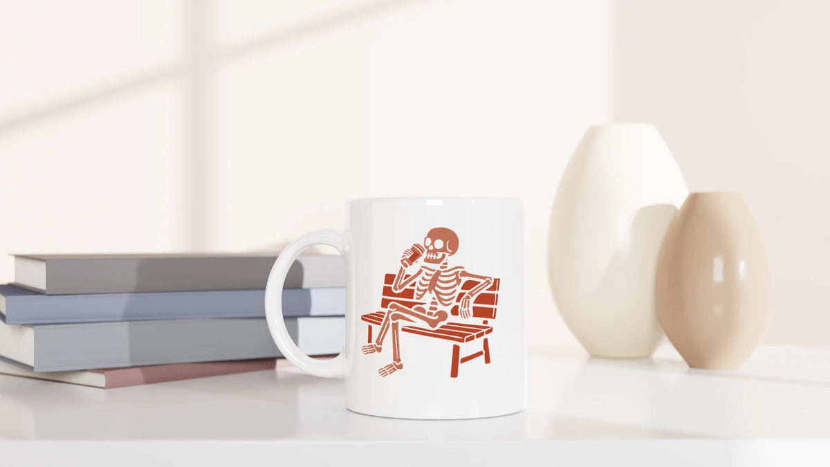 Tasse 325ml - Skelett trinkt Kaffee - Kaffee