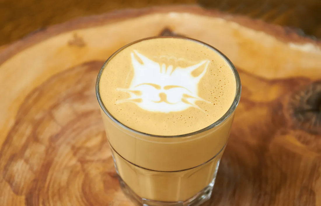 Cappuccino-Kunst: Latte Art erobert unsere Cafés