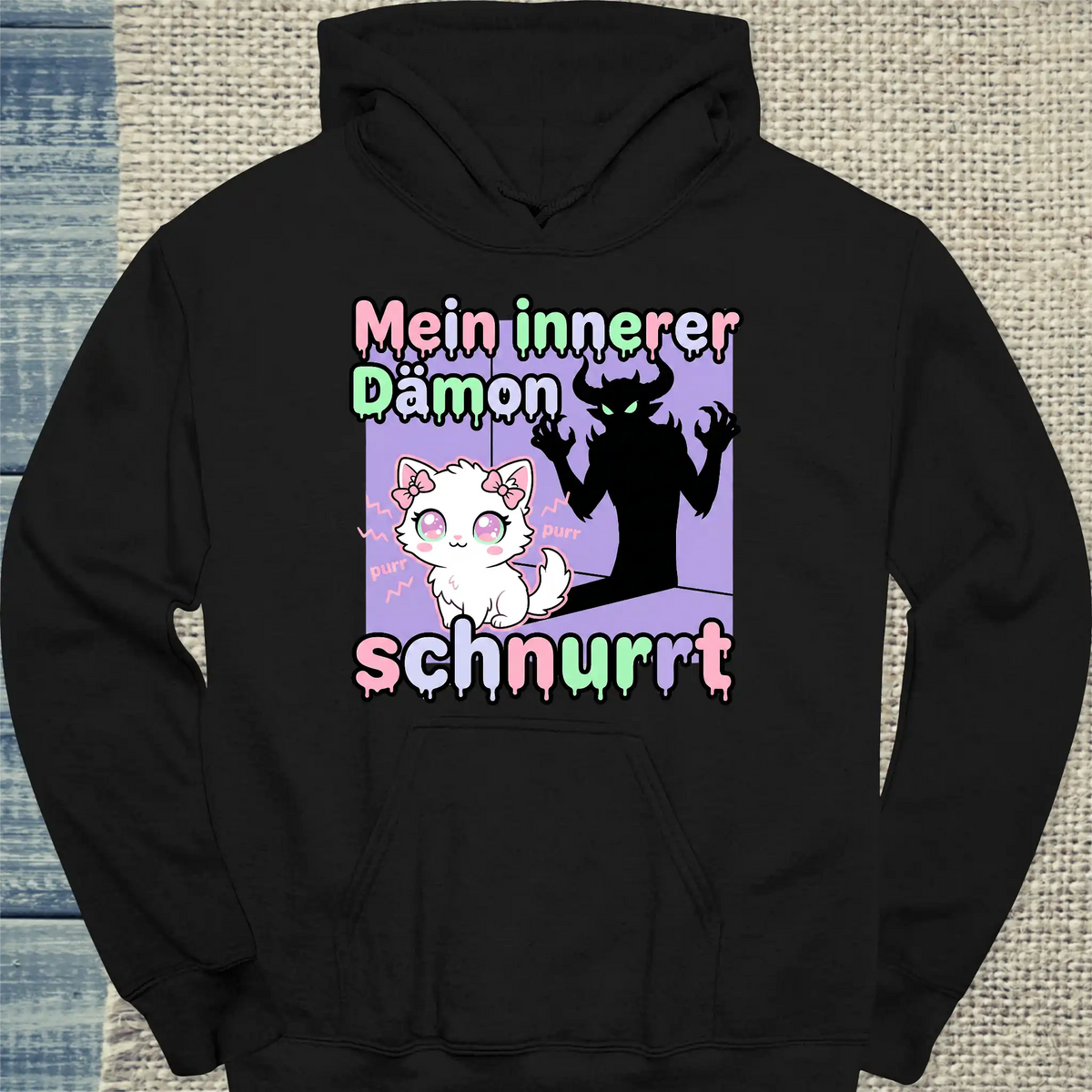 Hoodie - Mein innerer Dämon schnurrt - Unisex - Katze Schwarz