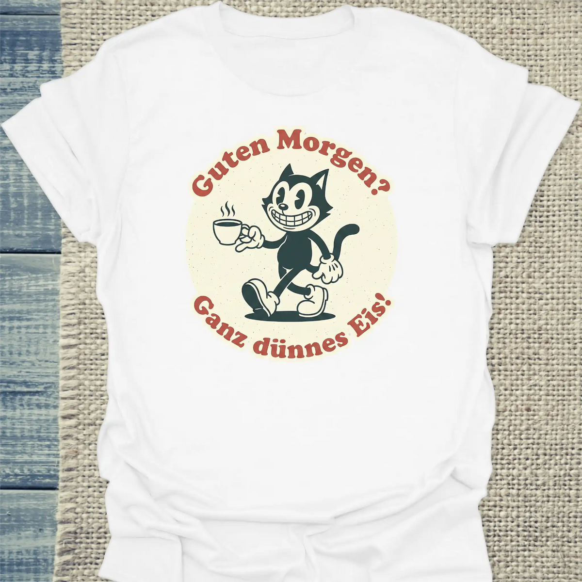T-Shirt - Guten Morgen? Ganz dünnes Eis! Streetware - Unisex - Katze, Kaffee Weiß
