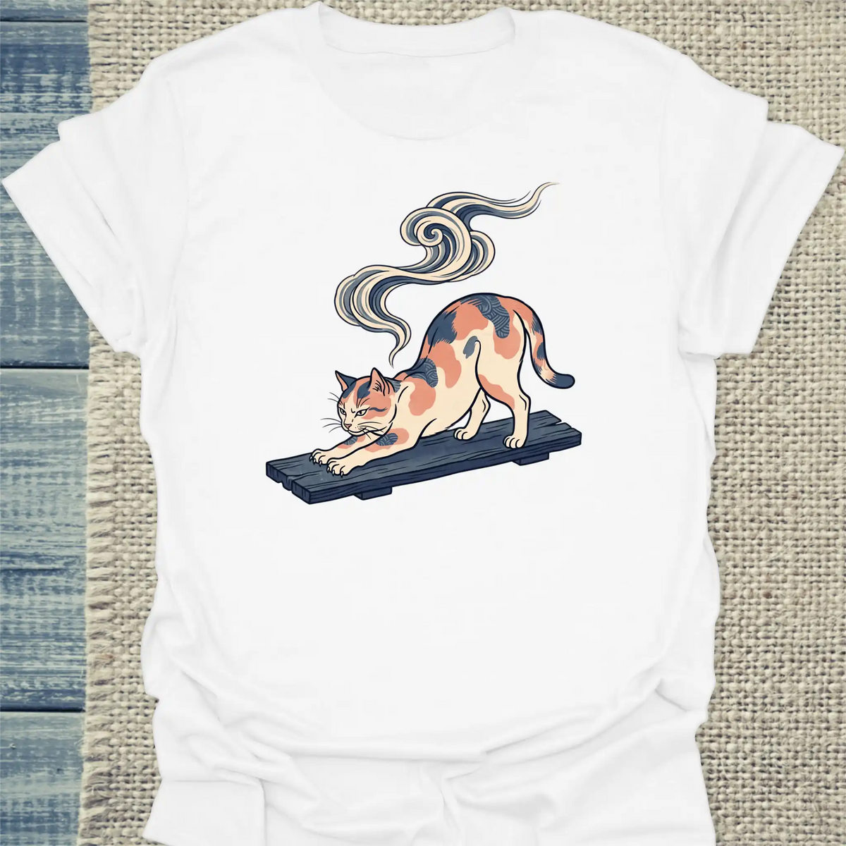 T-Shirt - Hokusai at Dawn - Unisex - Katze & Kaffee, Kunst Weiß