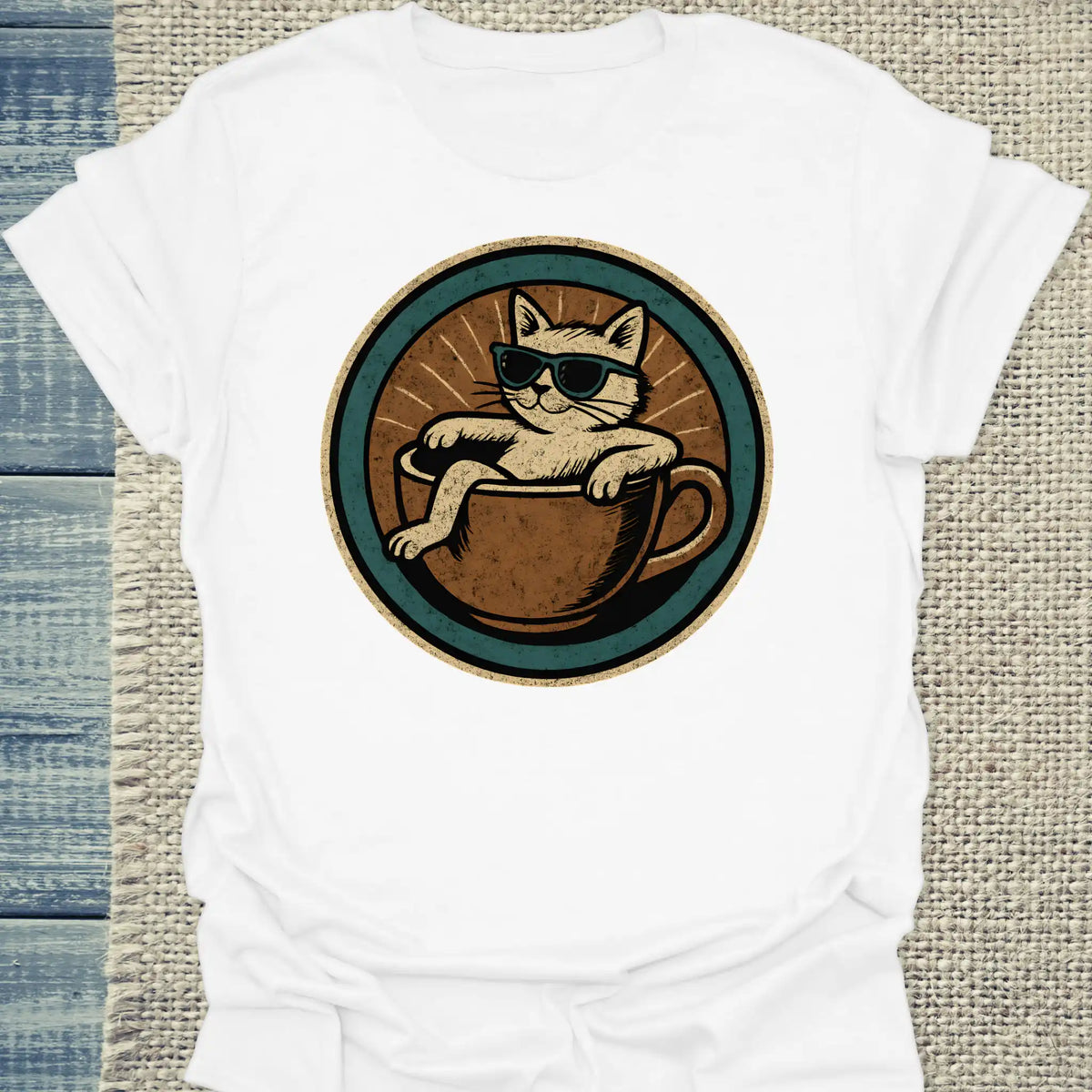 T-Shirt - Katze in Tasse - Rund - Unisex - Katze & Kaffee Weiß